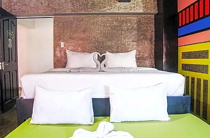 Hotel D522 At Kiener Hills - Near Cebu Airport